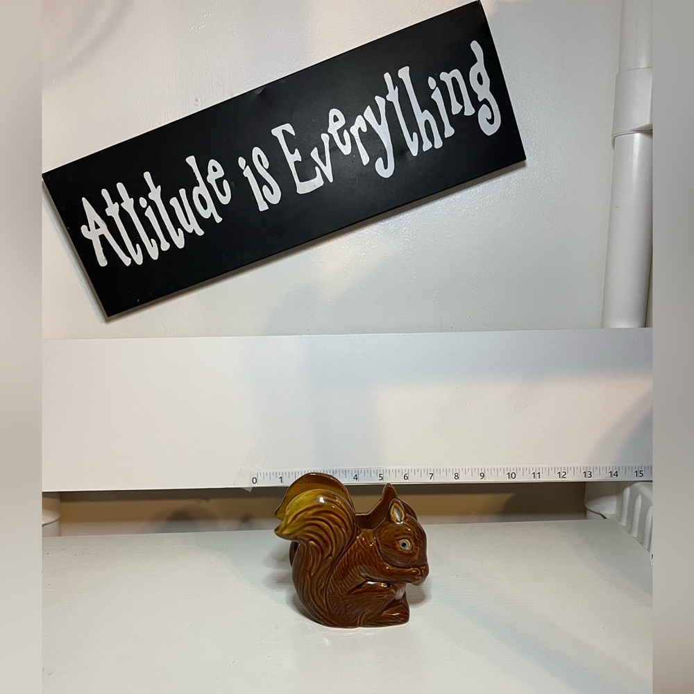 Vintage Gibson Ceramic Squirrel Napkin Holder Brown 4.5”